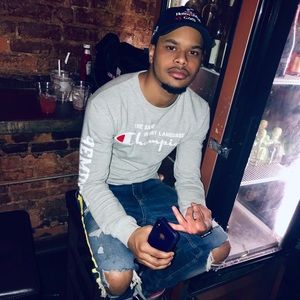 Meet your Posher, Thomas